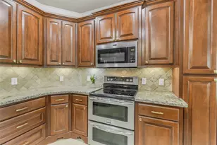 18008 Cindy Ln, Conroe, TX 77302 - Photo 14