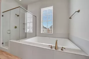 2058 Fannin Station N, Houston, TX 77045 - Photo 14
