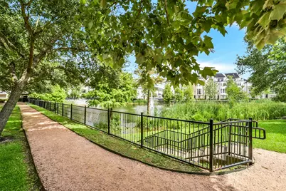 2058 Fannin Station N, Houston, TX 77045 - Photo 28