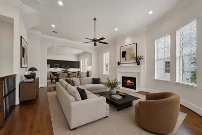 2058 Fannin Station N, Houston, TX 77045 - Photo 4