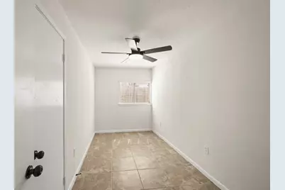 6711 Pickett Drive, Richmond, TX 77469 - Photo 10