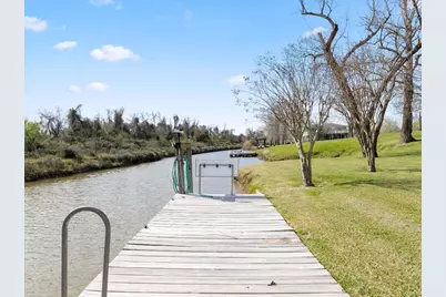 890 Exotic Isle Drive, Matagorda, TX 77457 - Photo 6