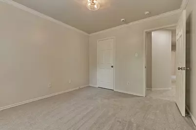 111 N Villa Oaks Drive, The Woodlands, TX 77382 - Photo 30