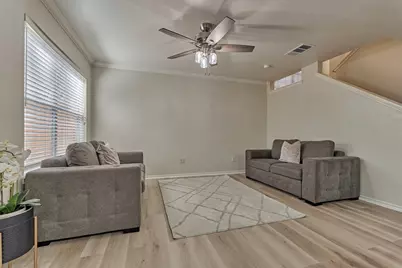 111 N Villa Oaks Drive, The Woodlands, TX 77382 - Photo 12