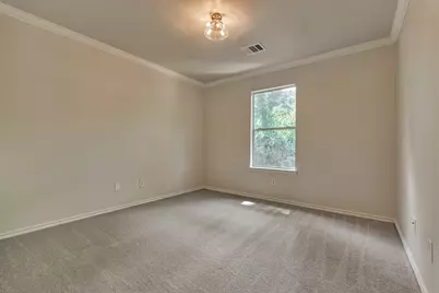 111 N Villa Oaks Drive, The Woodlands, TX 77382 - Photo 32