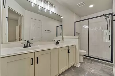 111 N Villa Oaks Drive, The Woodlands, TX 77382 - Photo 26