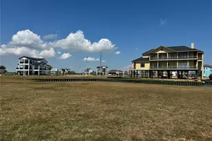 1 Summerland, Hitchcock, TX 77563 - Photo 1
