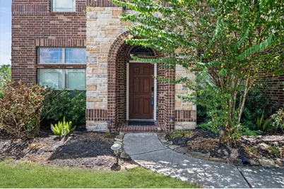 9803 Lynnrose Springs Drive, Tomball, TX 77375 - Photo 2