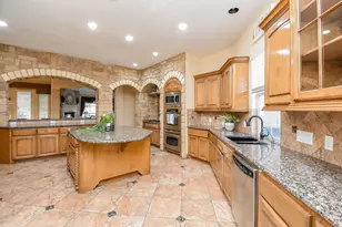 3319 Wild River Dr, Richmond, TX 77406 - Photo 10