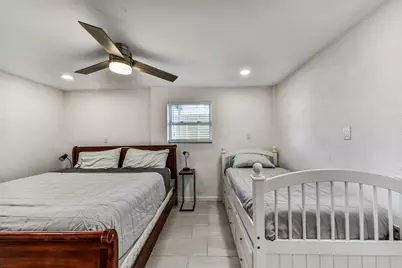 4202 Mason Drive, Galveston, TX 77554 - Photo 24