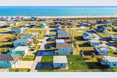 4202 Mason Drive, Galveston, TX 77554 - Photo 2