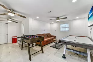 4202 Mason Dr, Galveston, TX 77554 - Photo 20