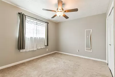 207 Woodvale Drive, League City, TX 77573 - Photo 28