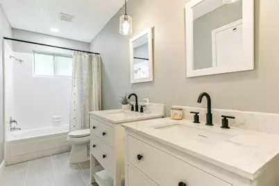 207 Woodvale Drive, League City, TX 77573 - Photo 26