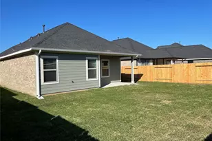 31351 Horseshoe Meadow Bend Ln, Fulshear, TX 77441 - Photo 2