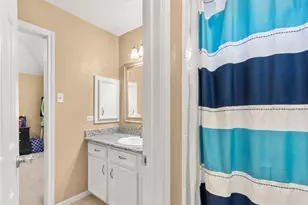 4623 Breezy Point Dr, Houston, TX 77345 - Photo 40