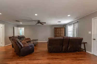 1200 Hollis Drive, Brenham, TX 77833 - Photo 4