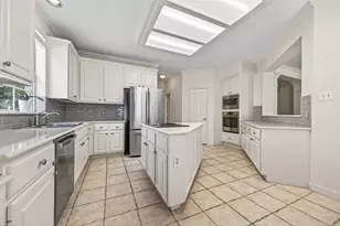 22010 Treesdale Ln, Katy, TX 77450 - Photo 18