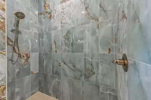 4011 Miramar Ct, Galveston, TX 77554 - Photo 22