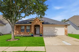 2734 Trinity Glen Ln, Houston, TX 77047 - Photo 1