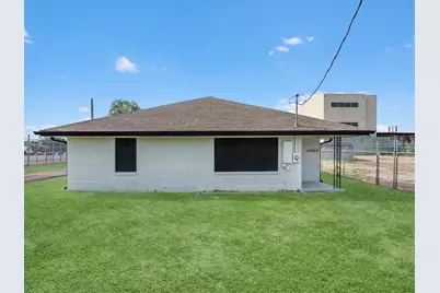 12922 McNair Street, Houston, TX 77015 - Photo 2