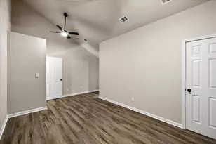 154 April Point Dr S, Conroe, TX 77356 - Photo 20