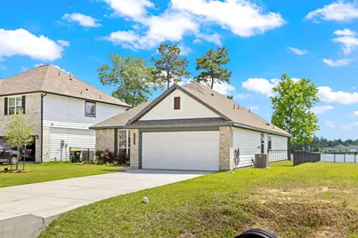 383 Shoreview Drive, Conroe, TX 77303 - Photo 2
