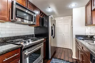 3525 Sage Rd, Houston, TX 77056 - Photo 8