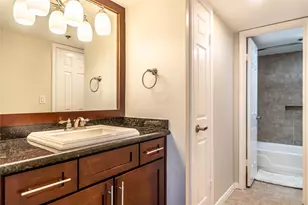 3525 Sage Rd, Houston, TX 77056 - Photo 12