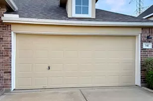 341 Lake Line Dr, Alvin, TX 77511 - Photo 32