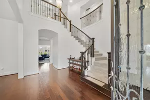 4119 Orchard Arbor Ln, Sugar Land, TX 77479 - Photo 4