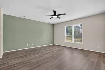 7611 Dragon Pearls Lane, Conroe, TX 77304 - Photo 16