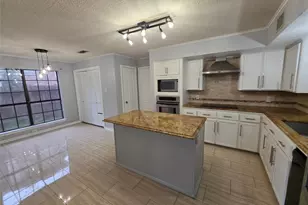19507 Oak Station Dr, Humble, TX 77346 - Photo 18