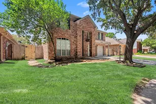 12911 Fox Arrow Ln, Houston, TX 77041 - Photo 4