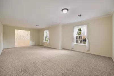 9646 Fairdale Lane, Houston, TX 77063 - Photo 14