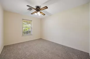 9646 Fairdale Ln, Houston, TX 77063 - Photo 22