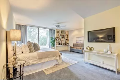 1010 River Bend Drive, Houston, TX 77063 - Photo 12