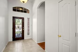 9907 Brandywood Cir, Tomball, TX 77375 - Photo 2