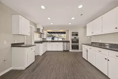 1814 Eagle Point Road, Crosby, TX 77532 - Photo 10