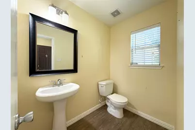 910 Staffordale Manor Lane, Houston, TX 77047 - Photo 6