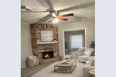 3918 Laura Leigh Drive, Friendswood, TX 77546 - Photo 2