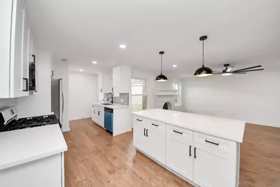 10322 Sagerock Drive, Houston, TX 77089 - Photo 8