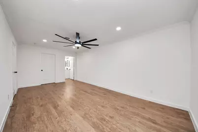 10322 Sagerock Drive, Houston, TX 77089 - Photo 24