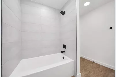 10322 Sagerock Drive, Houston, TX 77089 - Photo 32