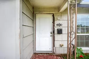 2329 Ingersol Ave, Pasadena, TX 77506 - Photo 2