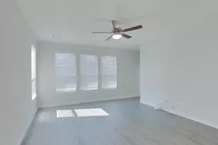 2422 Cohorn Trl, Richmond, TX 77469 - Photo 2