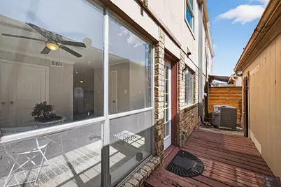 10622 Bexley Drive, Houston, TX 77099 - Photo 16