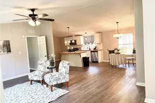 1046 Goodson Loop, Pinehurst, TX 77362 - Photo 4