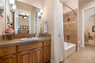 27017 Masters Pkwy, Spicewood, TX 78669 - Photo 16