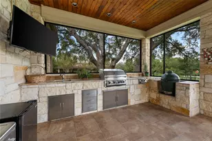 27017 Masters Pkwy, Spicewood, TX 78669 - Photo 26
